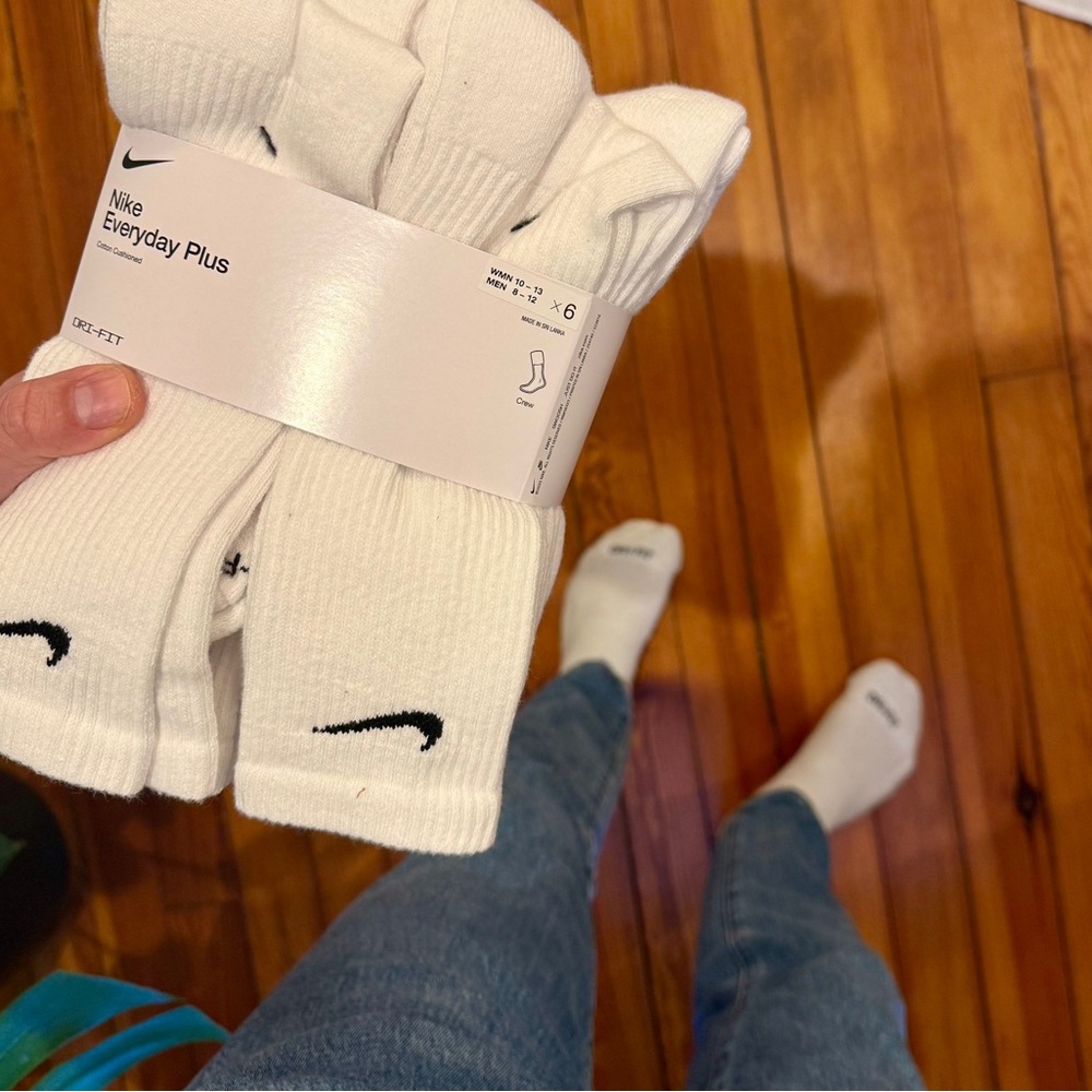 Nike dri fit socks - Picture 3 of 4